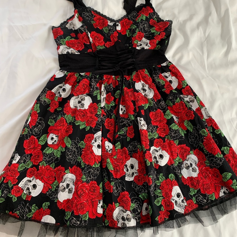 Hot topic skull & rose dress
